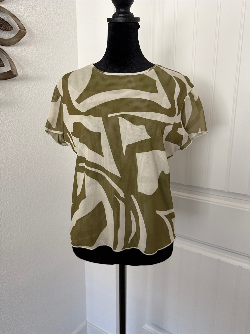 Olive & Ivory Abstract Print Short Sleeve Top